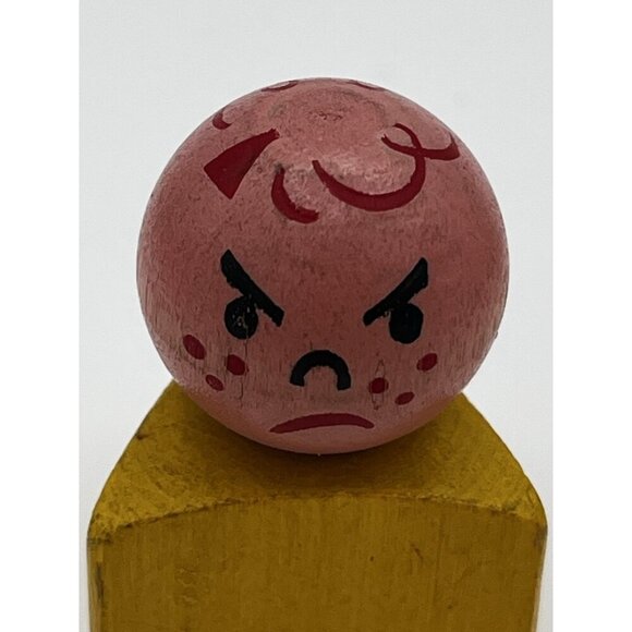 Vintage Fisher Price LACING SHOE LITTLE PEOPLE Old woman Dog Boy & Girl lot (4) - Picture 7 of 8